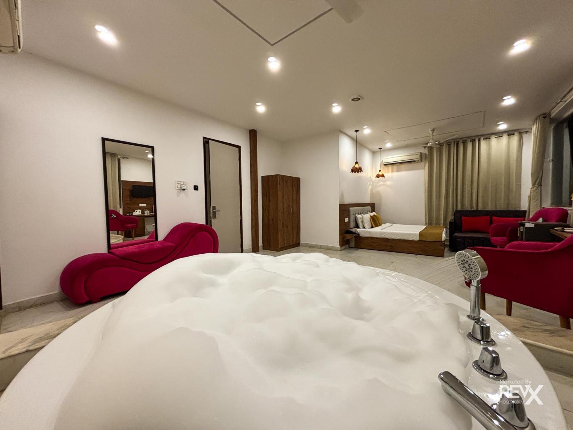 The Neeraj River Forest Resort Ayurvedic Wellness Center Rishīkesh Εξωτερικό φωτογραφία